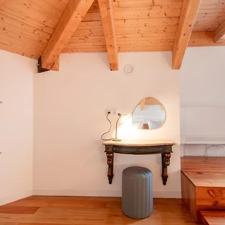 Stylish Triplex By Lovelystay * Porto