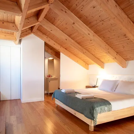 Stylish Triplex By Lovelystay
