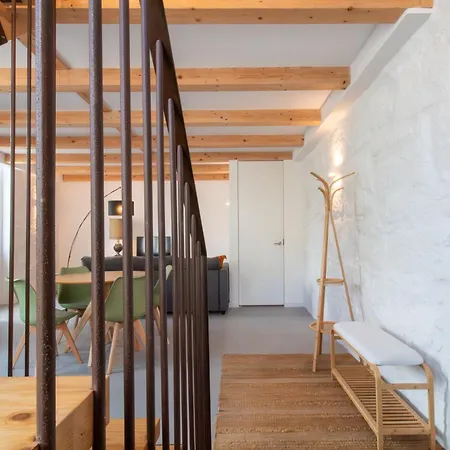 Stylish Triplex By Lovelystay Apartment Porto